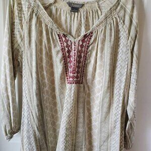 Natural Reflections V-neck blouse - size L- Unique design